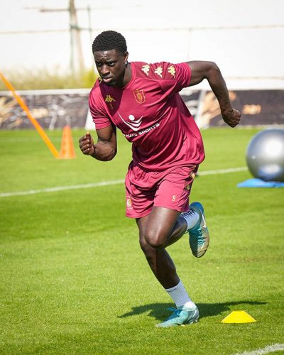 "Neftçi" BƏƏ toplanışına başladı - FOTOLAR "Neftçi" BƏƏ toplanışına başladı - FOTOLAR