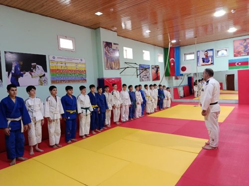 80 idman zalına 6000 cüdo tatamisi verildi - FOTOLAR 80 idman zalına 6000 cüdo tatamisi verildi - FOTOLAR