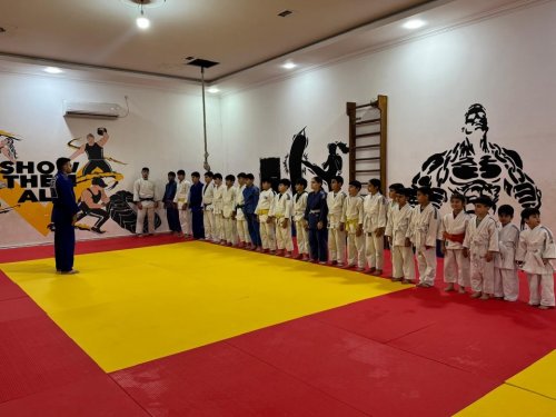 80 idman zalına 6000 cüdo tatamisi verildi - FOTOLAR 80 idman zalına 6000 cüdo tatamisi verildi - FOTOLAR