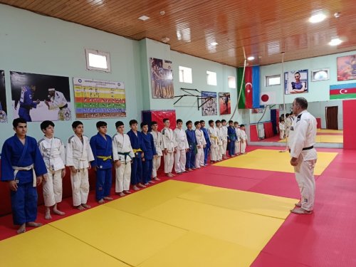 80 idman zalına 6000 cüdo tatamisi verildi - FOTOLAR 80 idman zalına 6000 cüdo tatamisi verildi - FOTOLAR