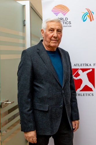 Millimiz yeni baş məşqçiyə tapşırıldı - FOTOLAR