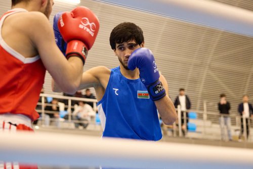 Azərbaycan çempionatı: 24 döyüş, 8 tam üstünlük - FOTOLAR Azərbaycan çempionatı: 24 döyüş, 8 tam üstünlük - FOTOLAR