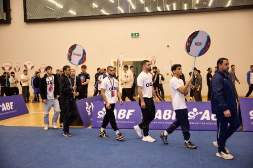 Azərbaycan çempionatı start götürdü - FOTOLAR Azərbaycan çempionatı start götürdü - FOTOLAR