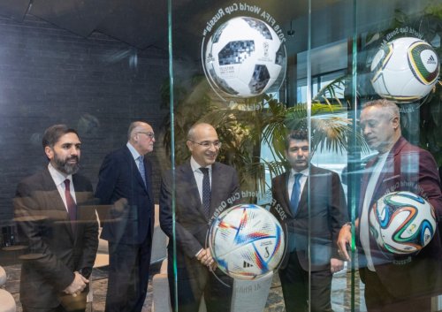 Rövşən Nəcəf FIFA prezidenti ilə görüşdü - FOTOLAR