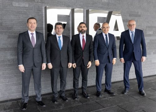 Rövşən Nəcəf FIFA prezidenti ilə görüşdü - FOTOLAR