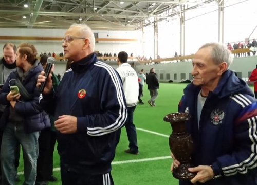 Səmədov Simonyanın xatirə matçında iştirak etdi, oyun yarımçıq qaldı - FOTOLAR