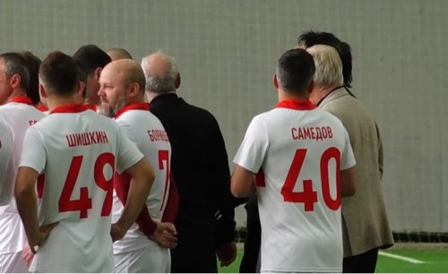 Səmədov Simonyanın xatirə matçında iştirak etdi, oyun yarımçıq qaldı - FOTOLAR