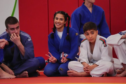 500-dən çox cüdoçu kəmər imtahanı verdi - FOTOLAR 500-dən çox cüdoçu kəmər imtahanı verdi - FOTOLAR