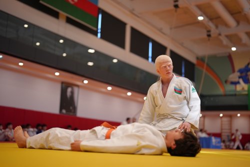 500-dən çox cüdoçu kəmər imtahanı verdi - FOTOLAR 500-dən çox cüdoçu kəmər imtahanı verdi - FOTOLAR