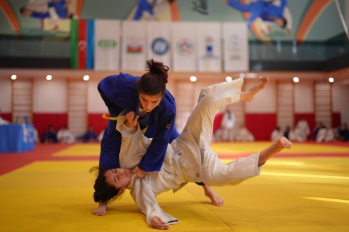 500-dən çox cüdoçu kəmər imtahanı verdi - FOTOLAR 500-dən çox cüdoçu kəmər imtahanı verdi - FOTOLAR