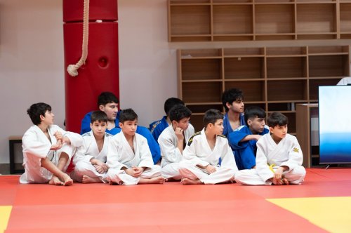 Daha 307 cüdoçu kəmər imtahanı verdi - FOTOLAR Daha 307 cüdoçu kəmər imtahanı verdi - FOTOLAR