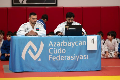 Daha 307 cüdoçu kəmər imtahanı verdi - FOTOLAR Daha 307 cüdoçu kəmər imtahanı verdi - FOTOLAR