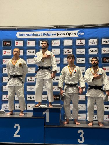 Cüdoçularımız Belçikada 11 medal qazandı - FOTOLAR Cüdoçularımız Belçikada 11 medal qazandı - FOTOLAR