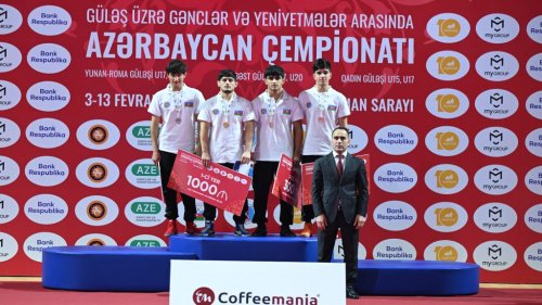 Azərbaycan çempionatının ilk medalçıları - FOTOLAR