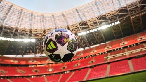 UEFA "Qarabağ"ın oynayacağı topu nümayiş etdirdi - FOTO