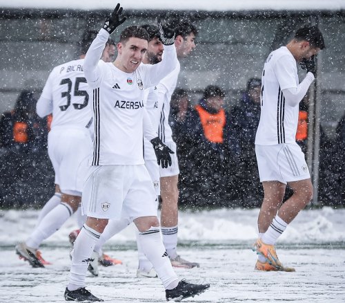 Coni Montiel: İki futbolçu arasında nə danışıq ola bilər?