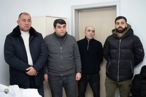 Veysəl Rzayev bıçaqlandıqdan sonra - FOTOLAR