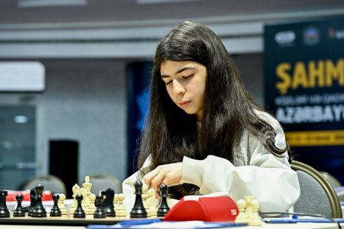 Məmmədyarov və Məmmədovdan heç-heçə, Məmmədzadə qalib gəldi - FOTOLAR