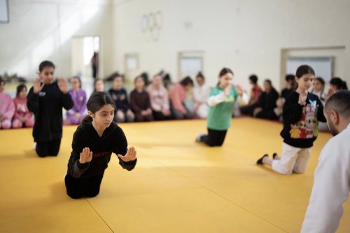 Cüdo daha bir orta məktəbdə - FOTOLAR Cüdo daha bir orta məktəbdə - FOTOLAR