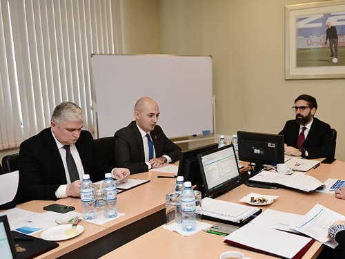 AFFA məsuliyyətdən yayınır, PFL-i nişan verir