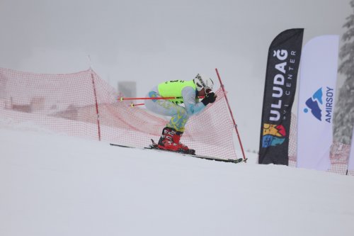 Xizəkçilərimiz Türkiyədə medallar qazandı - FOTOLAR