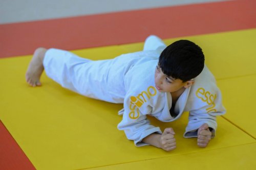 37 cüdoçu imtahan verdi - FOTOLAR