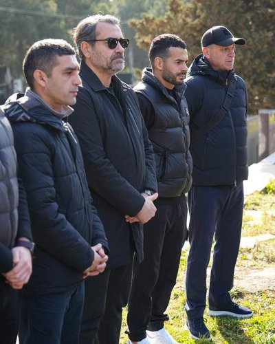 "Neftçi" Banişevskinin məzarını ziyarət etdi - FOTOLAR