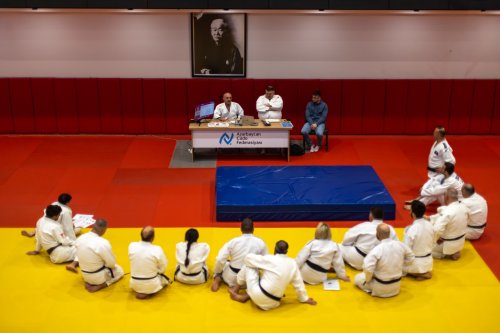 Azərbaycanda VAR müzakirələri - FOTOLAR Azərbaycanda VAR müzakirələri - FOTOLAR