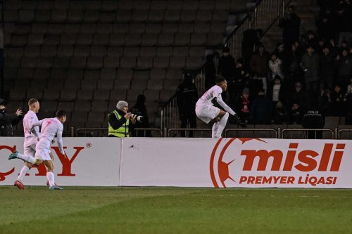 Coy-Lens Mikels: Hakimlər barədə danışıb cəzalanmaq istəmirəm - MÜSAHİBƏ