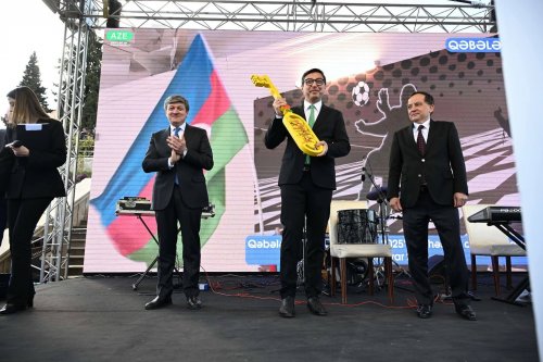 Qazaxda möhtəşəm parad və açılış - FOTOLAR