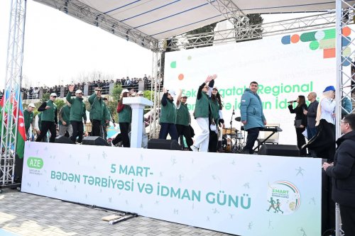 Qazaxda möhtəşəm parad və açılış - FOTOLAR