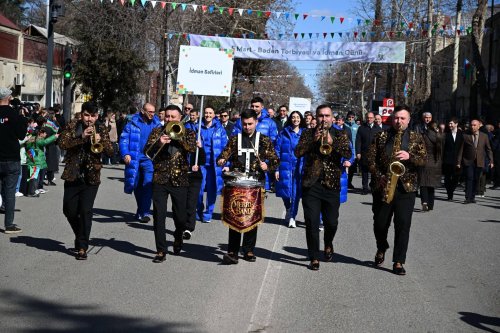 Qazaxda möhtəşəm parad və açılış - FOTOLAR
