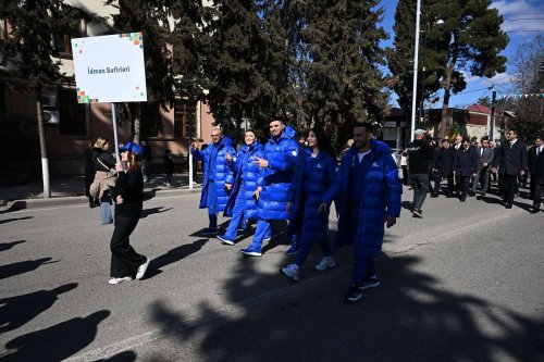 Qazaxda möhtəşəm parad və açılış - FOTOLAR