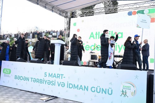 Qazaxda möhtəşəm parad və açılış - FOTOLAR