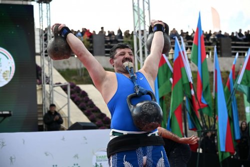 Qazaxda möhtəşəm parad və açılış - FOTOLAR