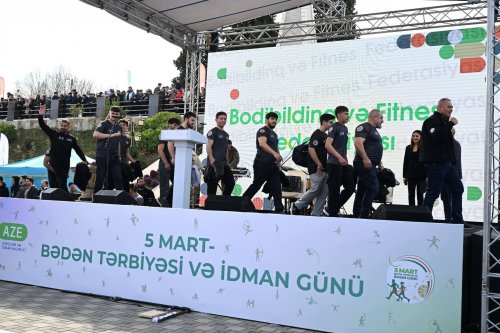 Qazaxda möhtəşəm parad və açılış - FOTOLAR