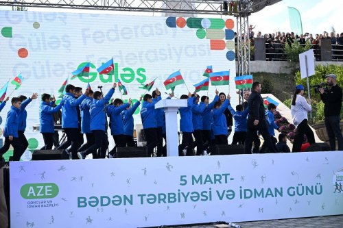 Qazaxda möhtəşəm parad və açılış - FOTOLAR