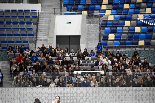 Bakıda fiqurlu konkisürmə şousu - FOTOLAR