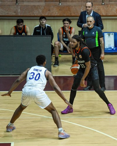 "Neftçi" və "Sabah" qalib gəldi - FOTOLAR