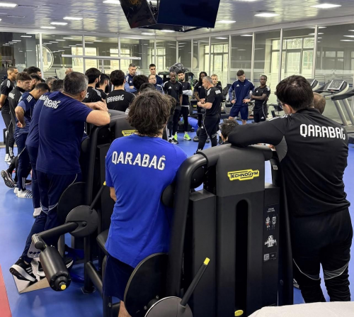 Qurban Qurbanov qazaxıstanlı məşqçini “Qarabağ”a dəvət etdi - FOTOLAR