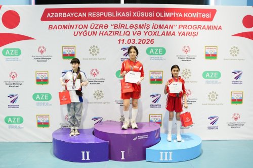 Bakıda badminton yarışı keçirildi - FOTOLAR