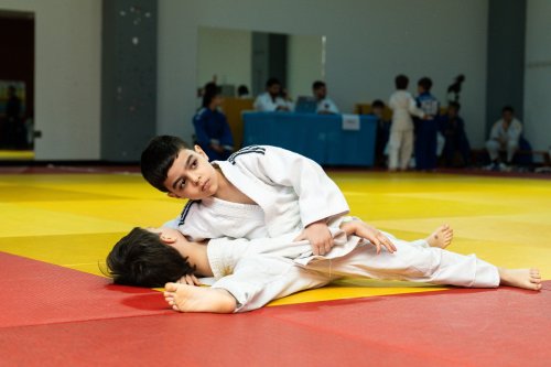 315 cüdoçu imtahan verdi - FOTOLAR