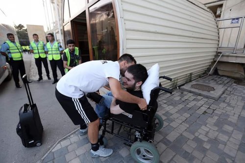 "Qarabağ" azarkeşi həkim laqeydliyindən vəfat etdi - FOTOLAR