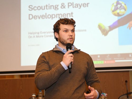 "Eyeball" tərəfindən klublar üçün seminar keçirilib - FOTOLAR