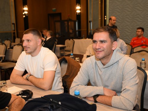 "Eyeball" tərəfindən klublar üçün seminar keçirilib - FOTOLAR