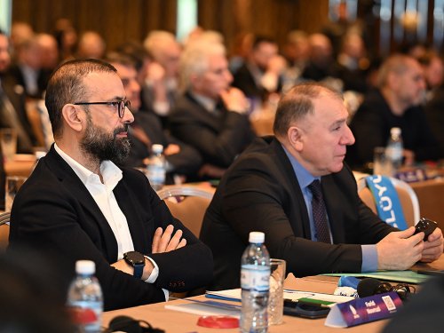 Cahangir Fərəcullayev: "FIFA Series"də əsas qazancımız kubok deyil - FOTOLAR