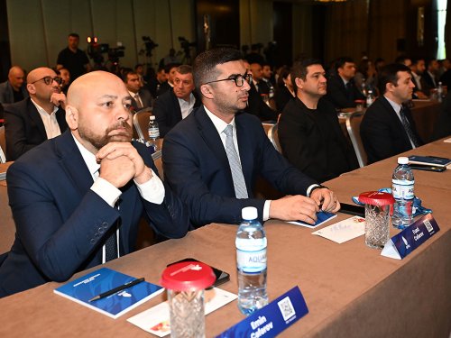 Cahangir Fərəcullayev: "FIFA Series"də əsas qazancımız kubok deyil - FOTOLAR