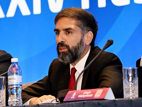 Cahangir Fərəcullayev: "FIFA Series"də əsas qazancımız kubok deyil - FOTOLAR