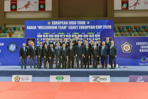 Avropa Kuboku: Gənc həkimlərimiz Gəncədə debüt etdi - FOTOLAR Avropa Kuboku: Gənc həkimlərimiz Gəncədə debüt etdi - FOTOLAR