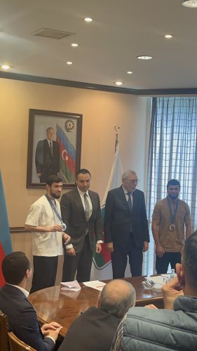 Olimpiya medalçılarımız yeni mükafatlarına qovuşdu - FOTOLAR